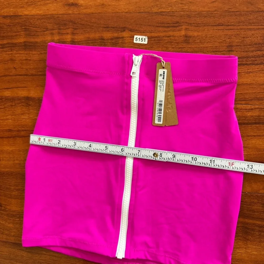 Skims Sporty Zipper Swim Mini Skirt Hibiscus Pink Size XXS CU-SKT-3024 NWT